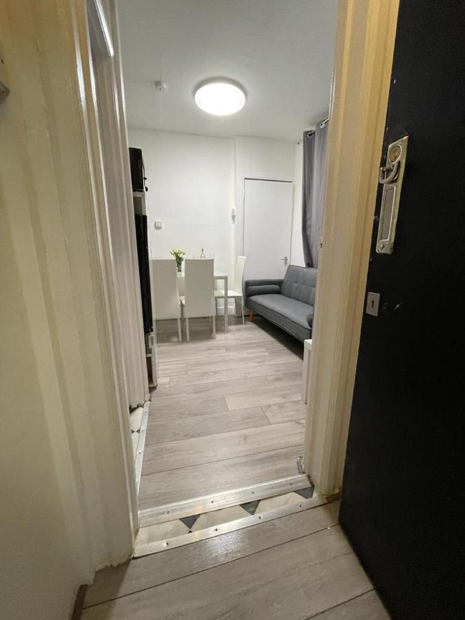 Apartamento Miles Building 2